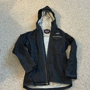 Patagonia Kids raincoat. Size large - 12 youth